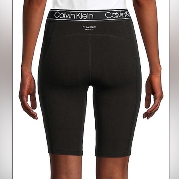 CALVIN KLEIN Shorts - Picture 3 of 3